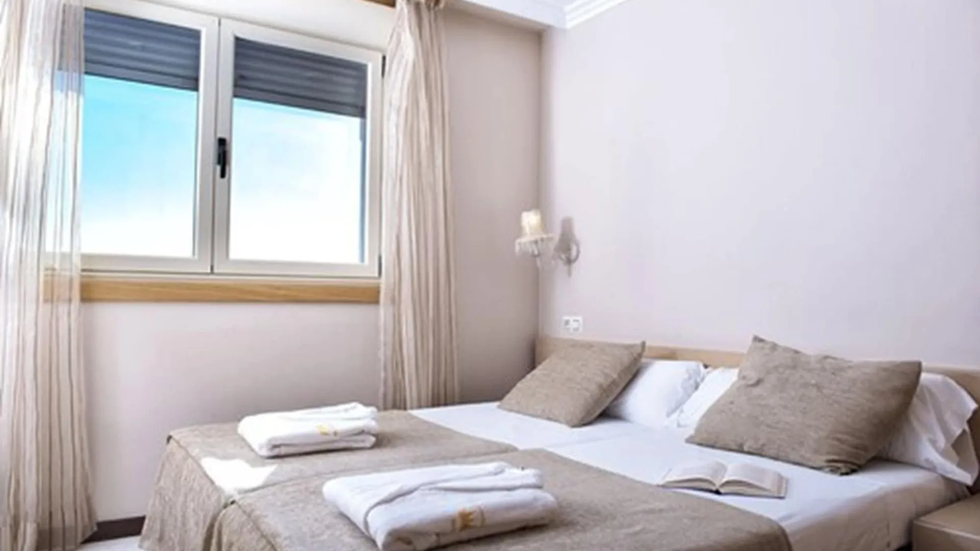 Apartment Apartamentos Mediterraneo Real Fuengirola Spain