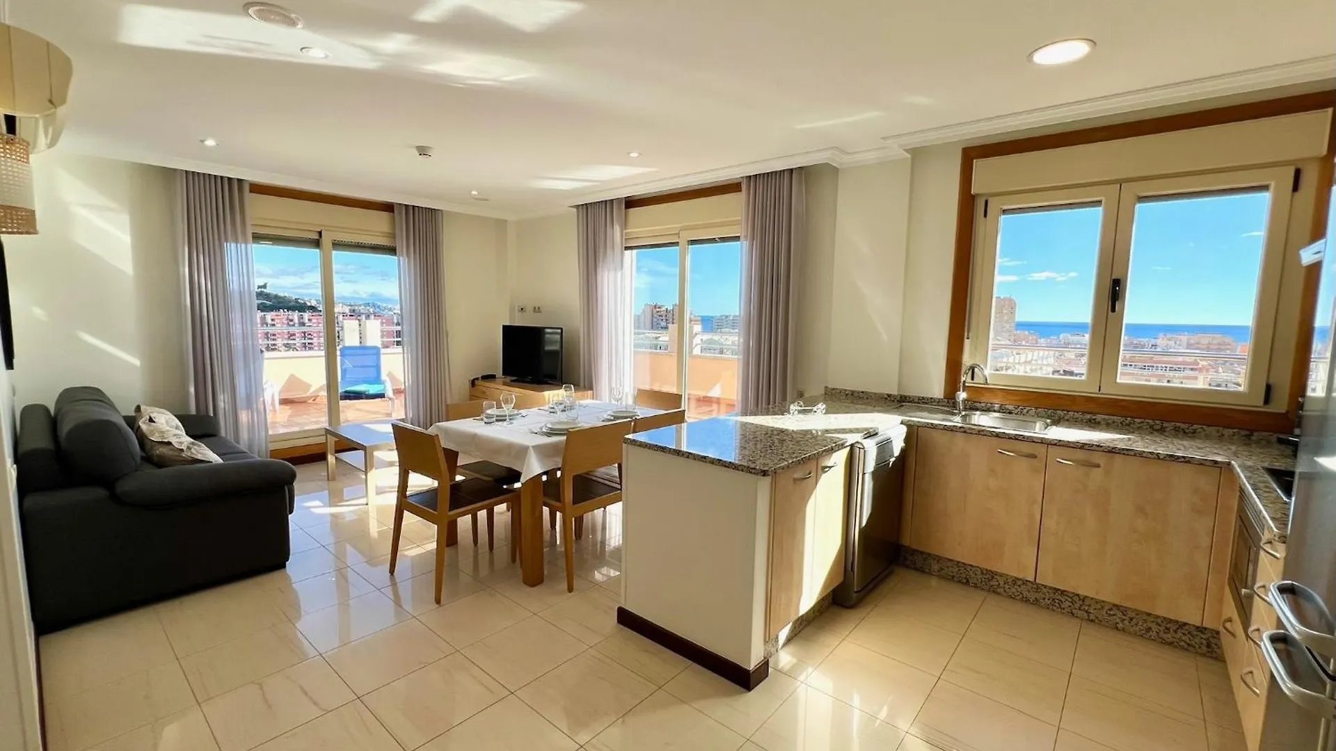 Apartamentos Mediterráneo Real Fuengirola España